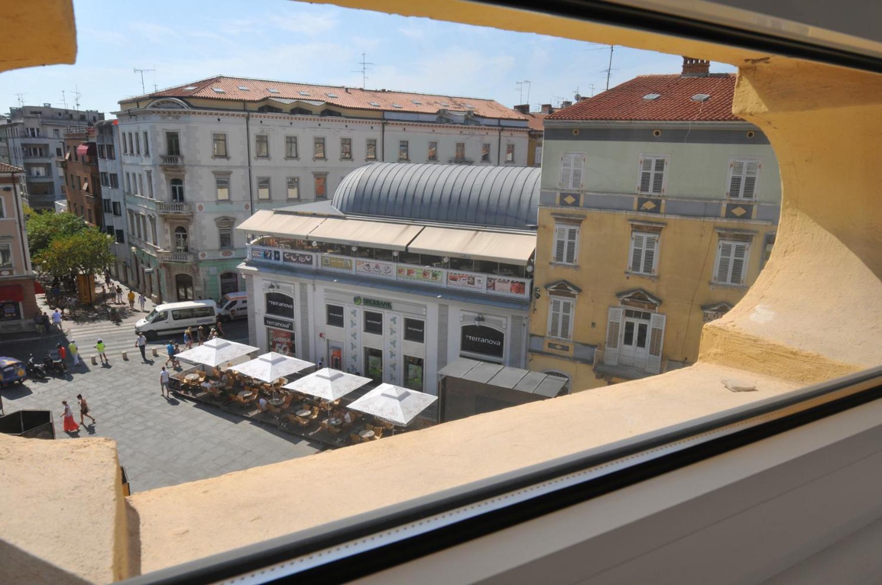 Boutique Joyce Hotel 4*