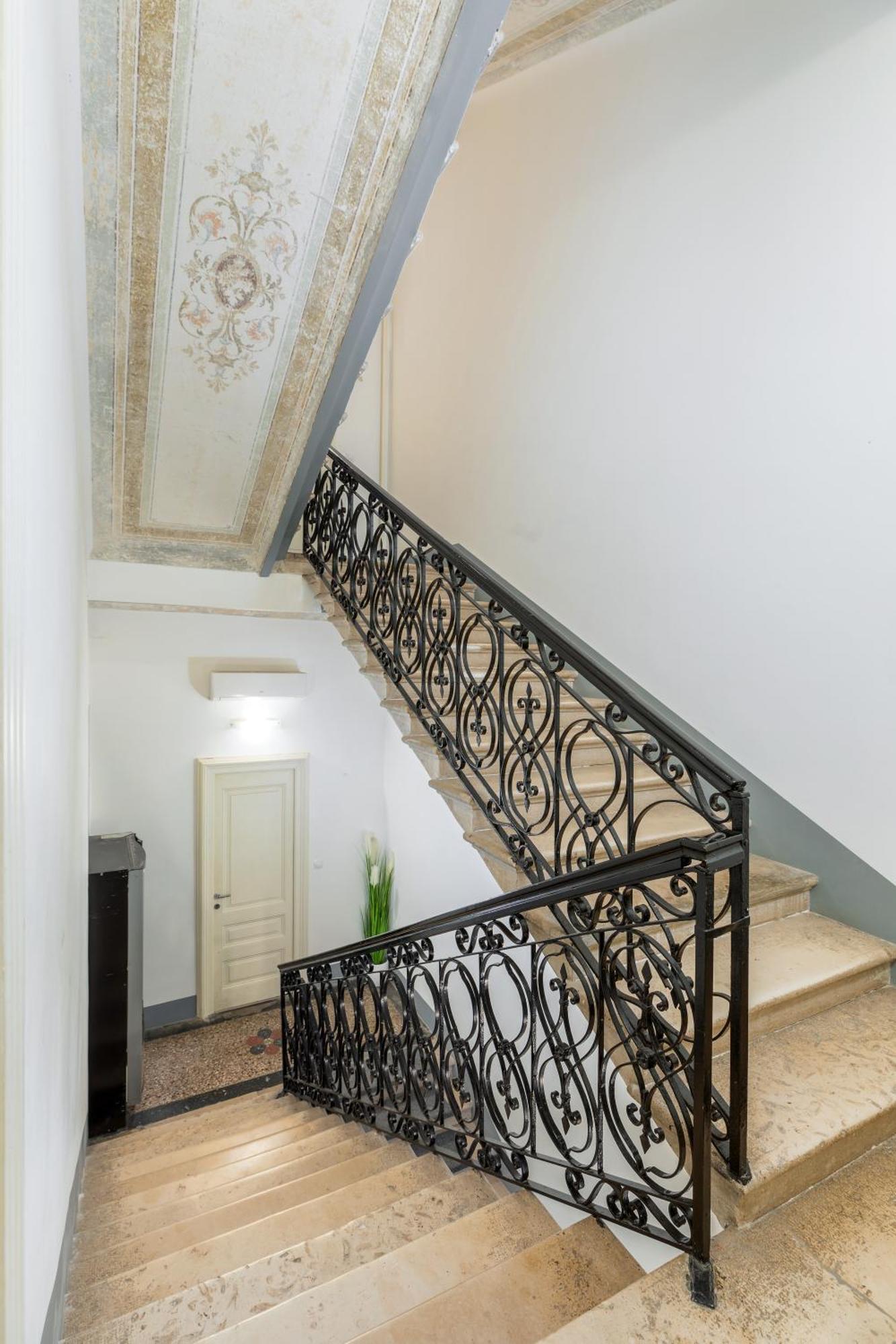 Boutique Joyce Hotel 4*